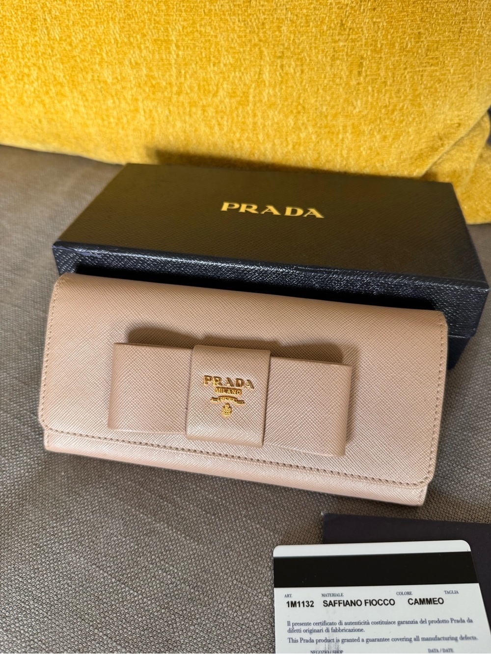 Prada Saffiano Fiocco Bow Continental Wallet Cammeo - Picture 3 of 14